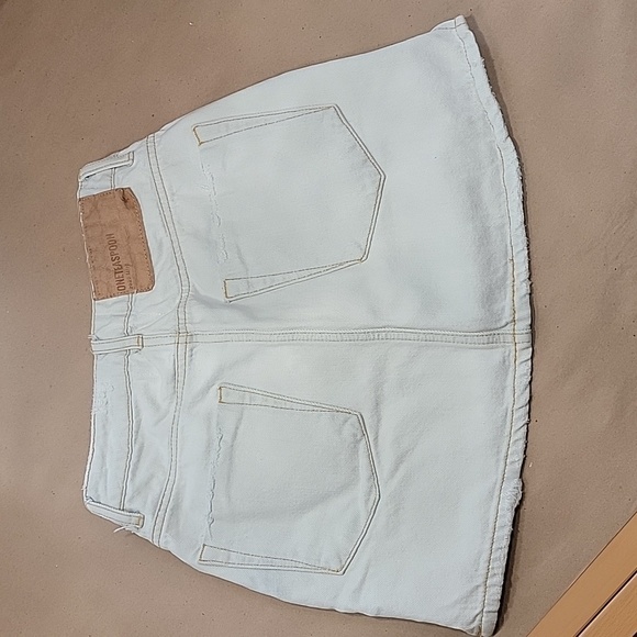 One Teaspoon Size 25 Denim Mini Skirt, Light Wash, EUC - Picture 7 of 10